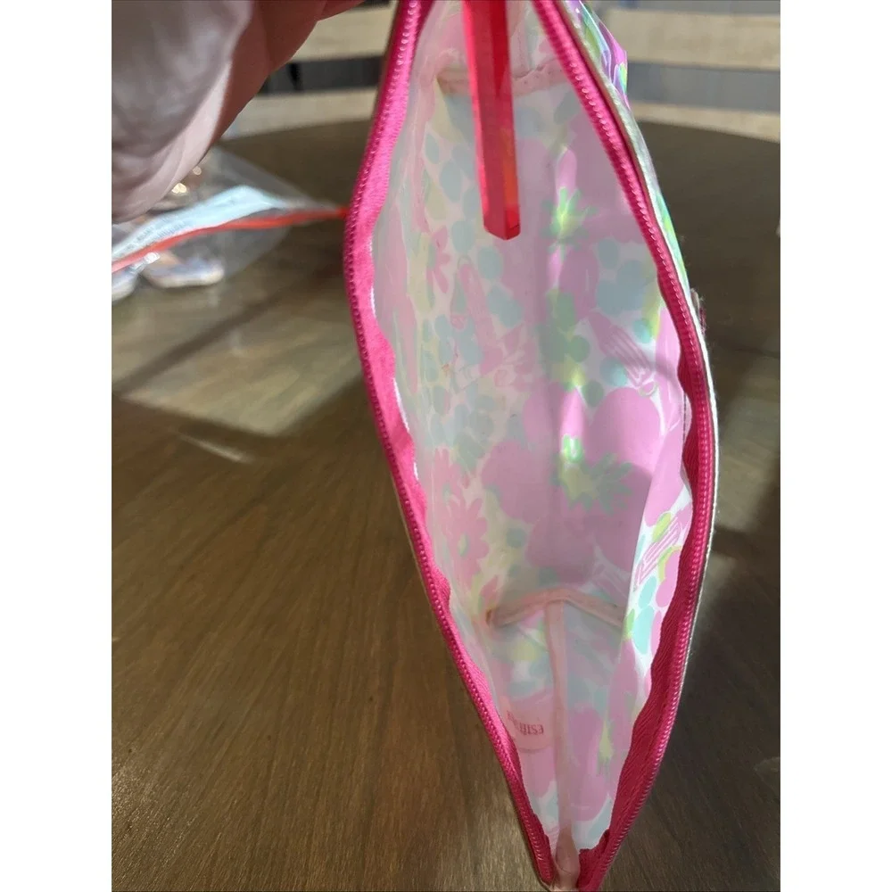 Lilly Pulitzer Estee Lauder Pink Floral Plastic Makeup Bag Zipper Travel Pouch
